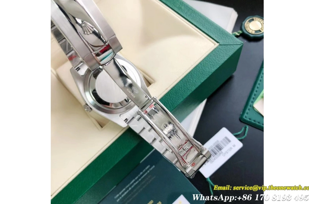 Datejust Oyster Black Stk GDF 41mm 126300 SS SS MY8215 0205